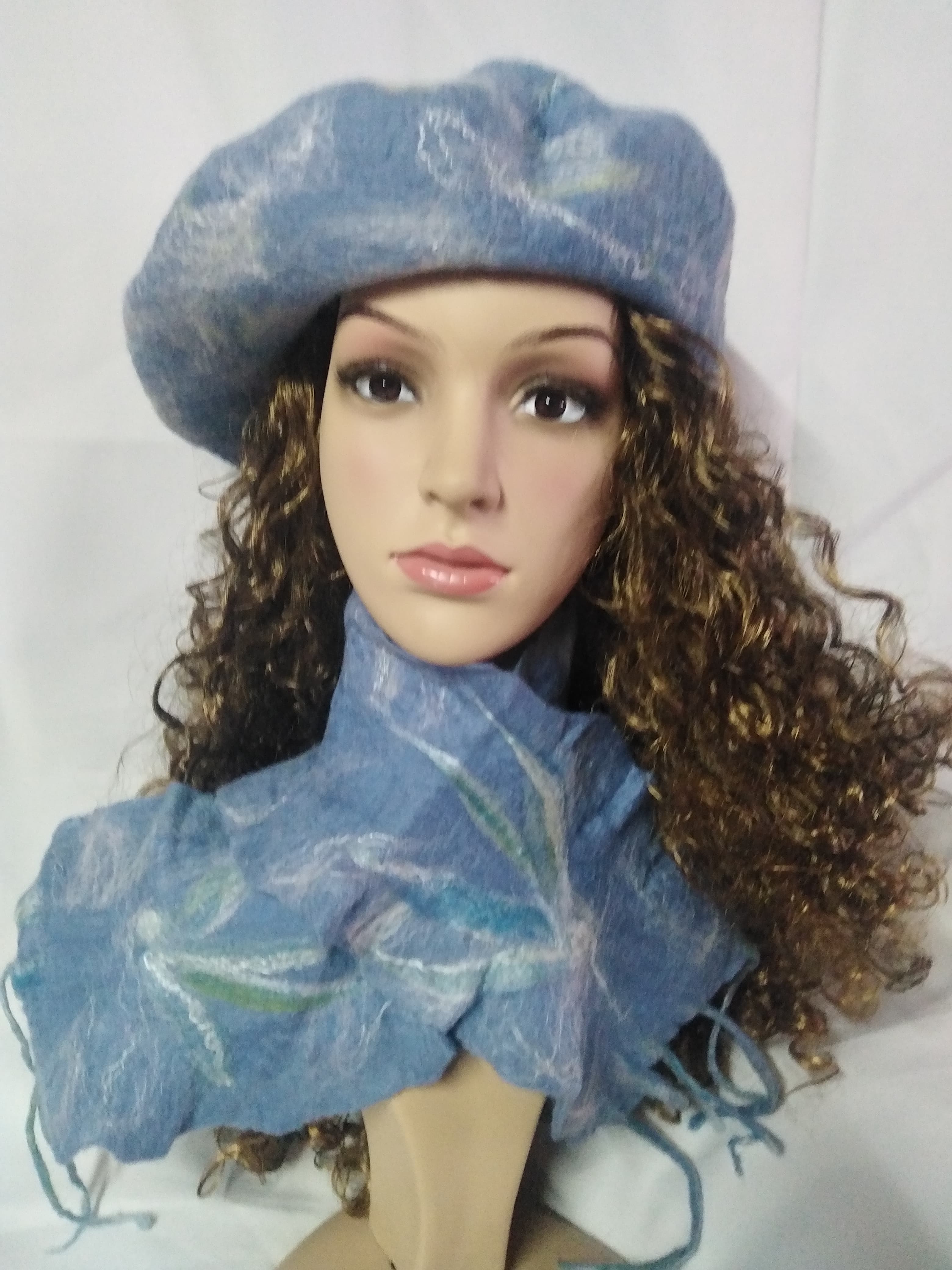 Set Boina + Echarpe Azul Cielo (Fieltro)