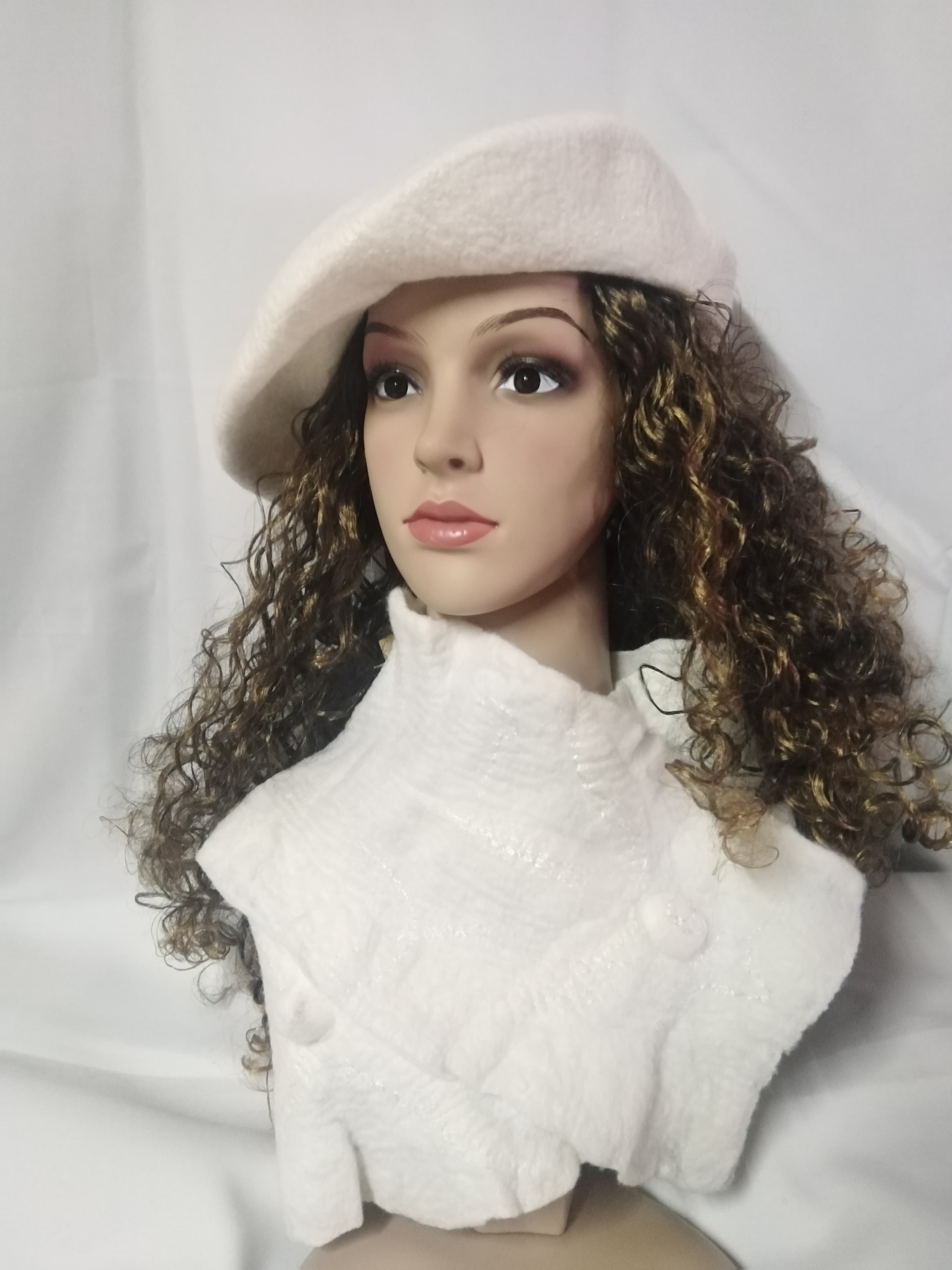 Set Boina + Capelina Blanca (Fieltro)